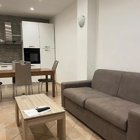Apartament The Square *